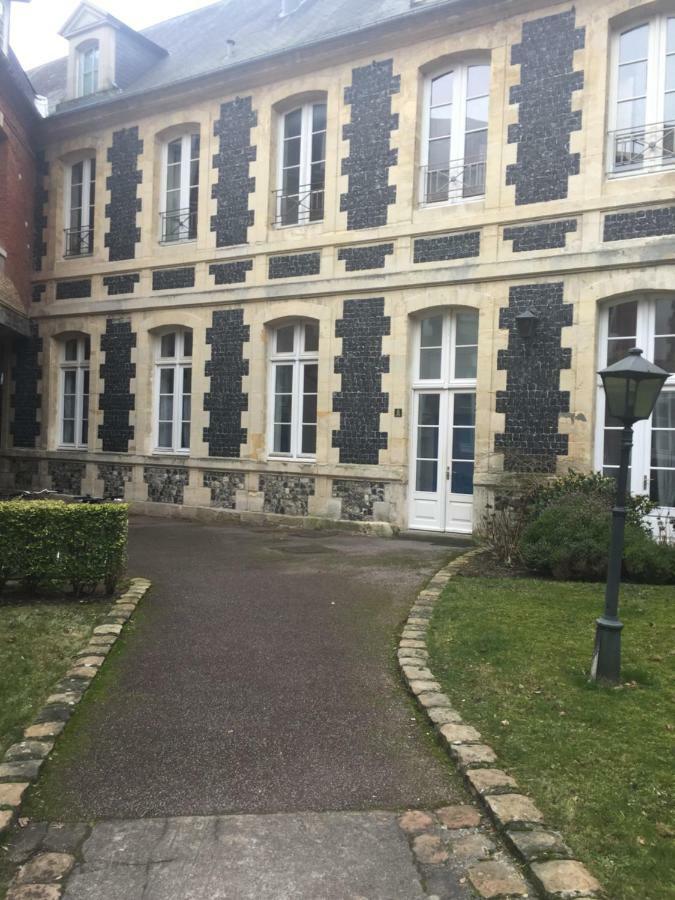 Appartement Le Phare Honfleur Esterno foto
