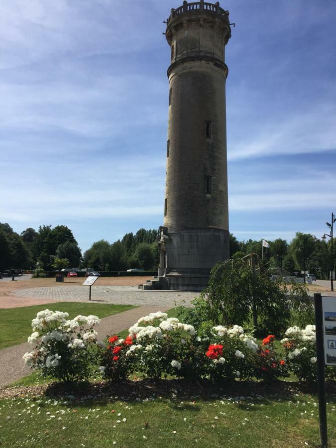 Appartement Le Phare Honfleur Esterno foto